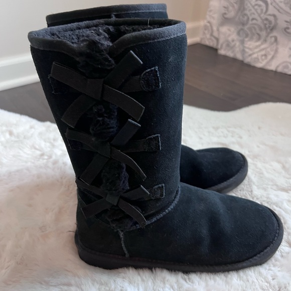 Koolaburra by Ugg Victoria Black Tall Bow Boots Size 5 - Picture 5 of 11